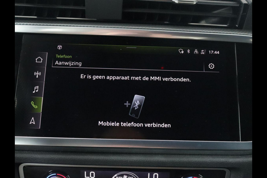 Audi Q3 45 TFSI e S edition | Stoelverwarming | Adaptive cruise | Carplay | 19'' | Virtual Cockpit | Sportstoelen | Half leder | Full LED | Parkeerhulp | PHEV | Plug In