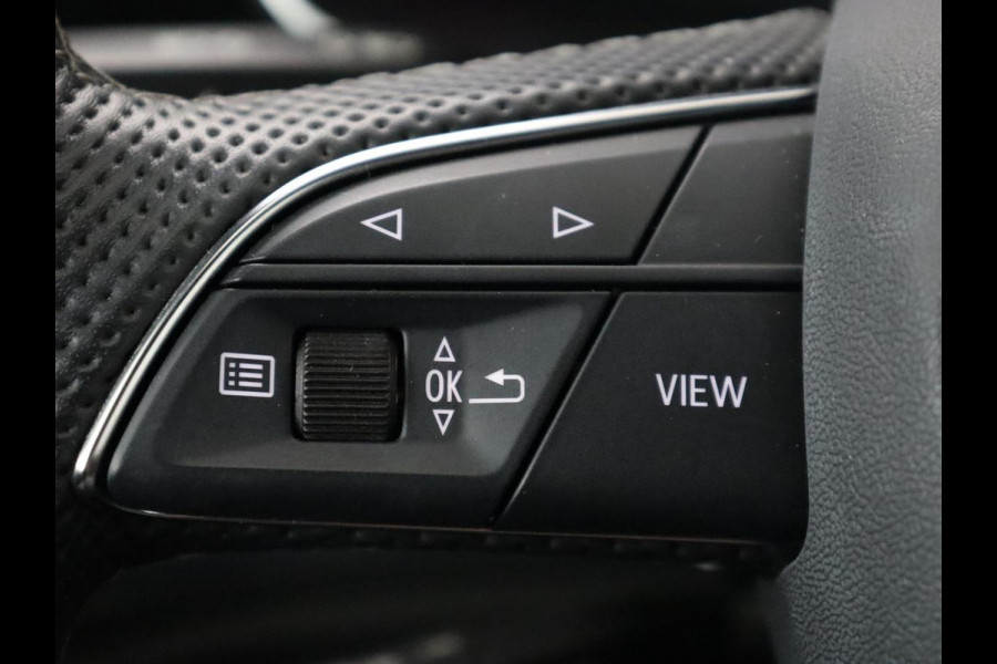 Audi Q3 45 TFSI e S edition | Stoelverwarming | Adaptive cruise | Carplay | 19'' | Virtual Cockpit | Sportstoelen | Half leder | Full LED | Parkeerhulp | PHEV | Plug In