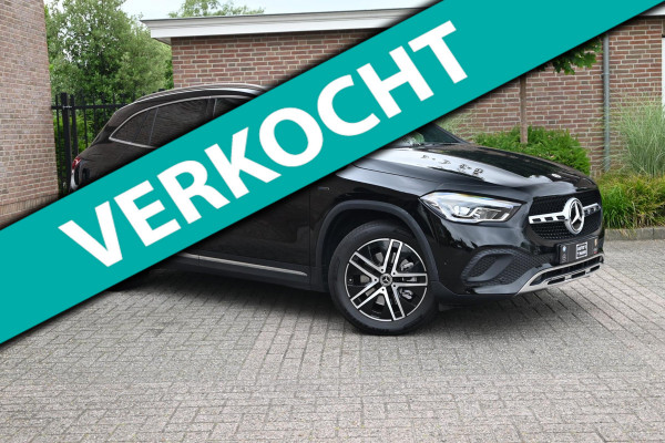 Mercedes-Benz GLA 250 e Progressive 218 PK Dealer o.h Widescreen Camera Elek Klep 18''