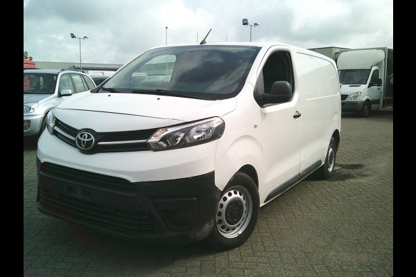 Toyota ProAce Worker 1.5 D-4D Cool Comfort Damages on the exterior ,rondom beschadigingen.