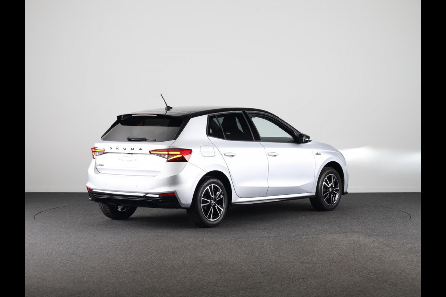Škoda Fabia Monte Carlo 1.0 TSI 95 pk 5 versn. hand | Hill start |  Verwarmbare voorstoelen | Zwart dak