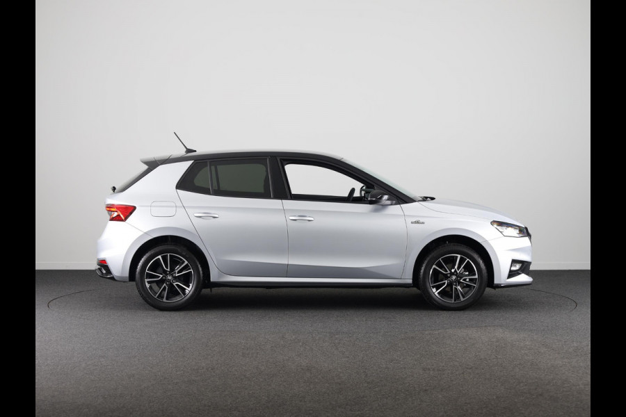 Škoda Fabia Monte Carlo 1.0 TSI 95 pk 5 versn. hand | Hill start |  Verwarmbare voorstoelen | Zwart dak