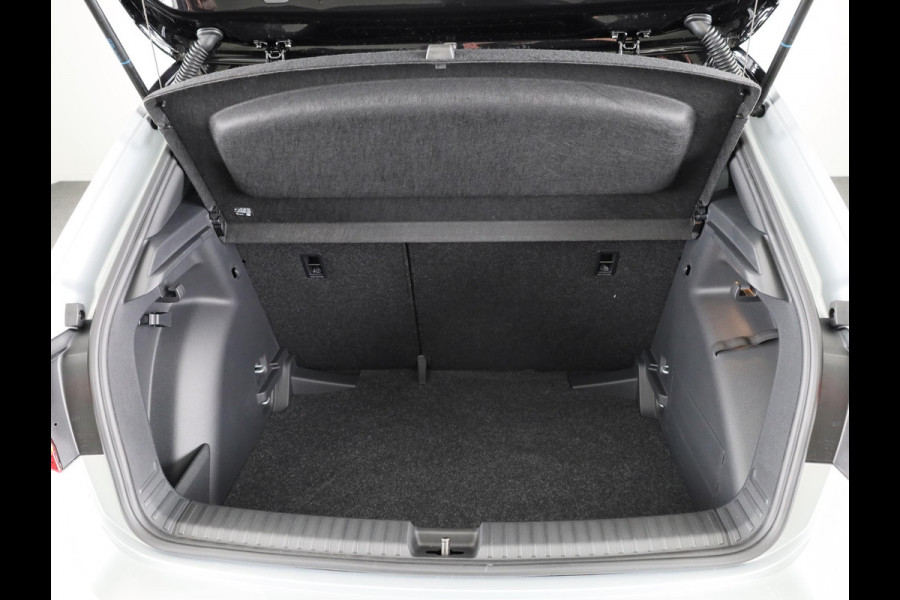 Škoda Fabia Monte Carlo 1.0 TSI 95 pk 5 versn. hand | Hill start |  Verwarmbare voorstoelen | Zwart dak
