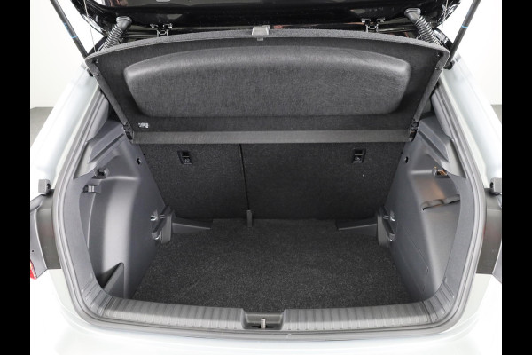 Škoda Fabia Monte Carlo 1.0 TSI 95 pk 5 versn. hand | Hill start |  Verwarmbare voorstoelen | Zwart dak