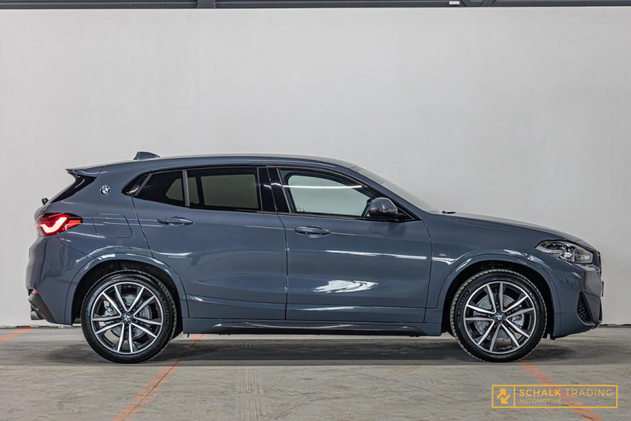 BMW X2 20i xDrive|M-sport|HUD|Dealer ond|Cam|Garantie|NW APK|