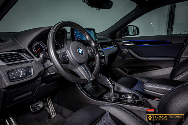BMW X2 20i xDrive|M-sport|HUD|Dealer ond|Cam|Garantie|NW APK|