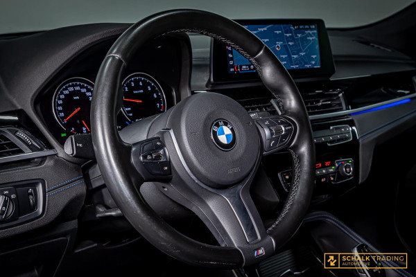 BMW X2 20i xDrive|M-sport|HUD|Dealer ond|Cam|Garantie|NW APK|