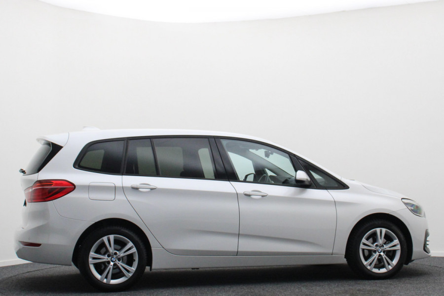 BMW 2 Serie Gran Tourer 216i 7p. High Executive Edition LED, Apple Carplay, Stoelverwarming, Climate, Cruise, PDC