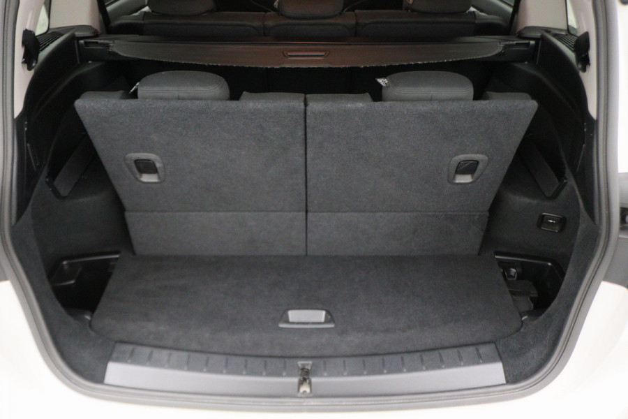 BMW 2 Serie Gran Tourer 216i 7p. High Executive Edition LED, Apple Carplay, Stoelverwarming, Climate, Cruise, PDC