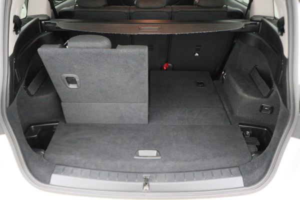 BMW 2 Serie Gran Tourer 216i 7p. High Executive Edition LED, Apple Carplay, Stoelverwarming, Climate, Cruise, PDC