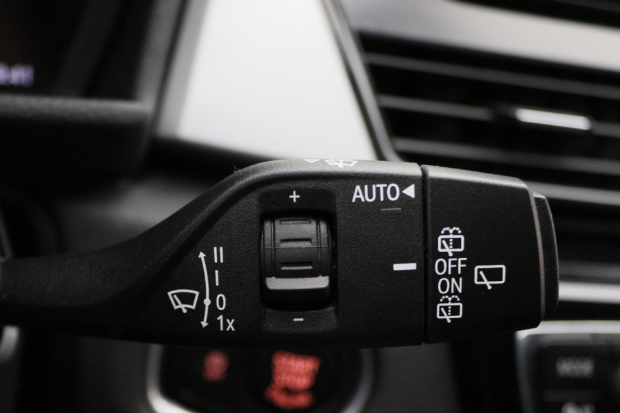 BMW 2 Serie Gran Tourer 216i 7p. High Executive Edition LED, Apple Carplay, Stoelverwarming, Climate, Cruise, PDC