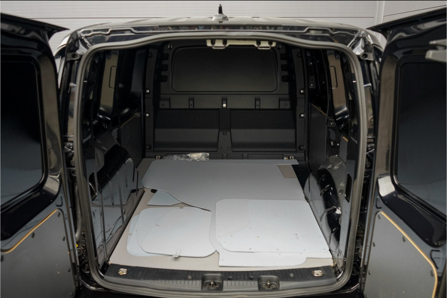 Volkswagen Caddy Cargo 2.0 TDI Style Leer ACC LED Camera Trekhaak