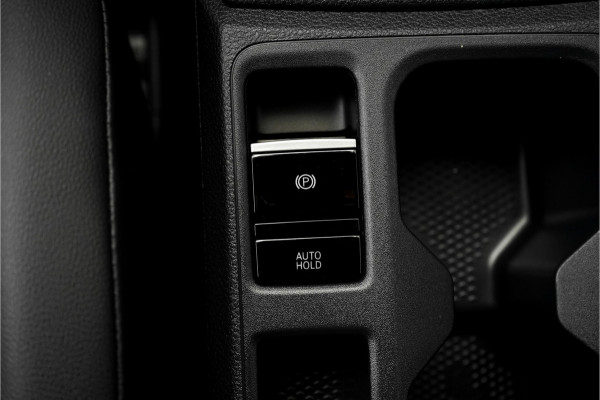 Volkswagen Caddy Cargo 2.0 TDI Style Leer ACC LED Camera Trekhaak