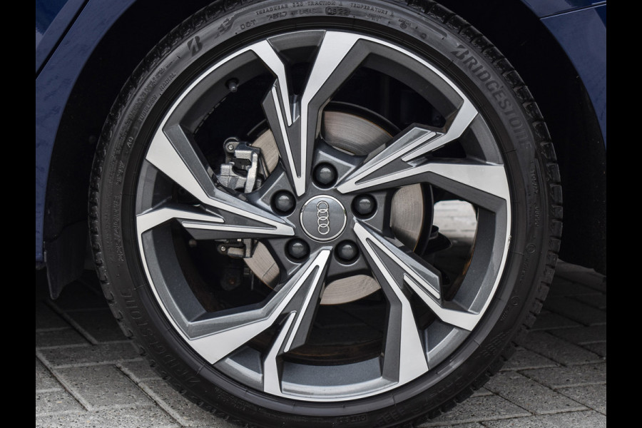 Audi A3 Limousine 35 TFSI S EDITION | NL-AUTO | PANORAMADAK | S-SEATS | B&O SOUND | LED | BLACK-OPTIC | ADAPTIVE CRUISE CONTROL