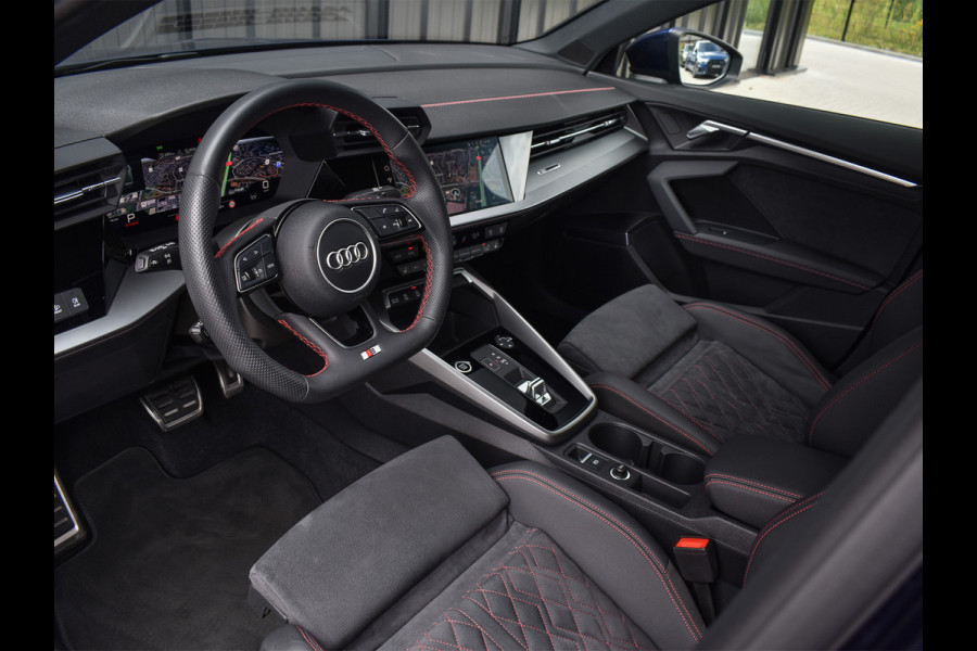 Audi A3 Limousine 35 TFSI S EDITION | NL-AUTO | PANORAMADAK | S-SEATS | B&O SOUND | LED | BLACK-OPTIC | ADAPTIVE CRUISE CONTROL
