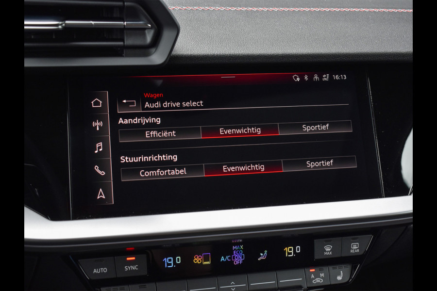 Audi A3 Limousine 35 TFSI S EDITION | NL-AUTO | PANORAMADAK | S-SEATS | B&O SOUND | LED | BLACK-OPTIC | ADAPTIVE CRUISE CONTROL