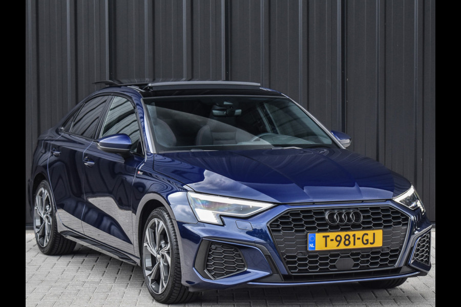 Audi A3 Limousine 35 TFSI S EDITION | NL-AUTO | PANORAMADAK | S-SEATS | B&O SOUND | LED | BLACK-OPTIC | ADAPTIVE CRUISE CONTROL
