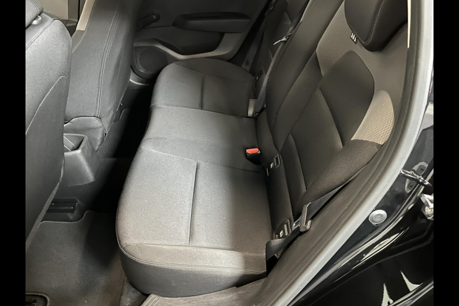 Renault Clio 1.0 TCe Life Navigatie Apple Carplay/Android Auto Dab Airco Cruise Control
