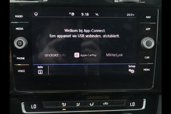 Volkswagen Golf 2.0 TDI R Line | Full LED | Adaptive cruise | Carplay | Sportstoelen | Virtual Cockpit | Verwarmde voorruit | Navigatie | Parkeerhulp