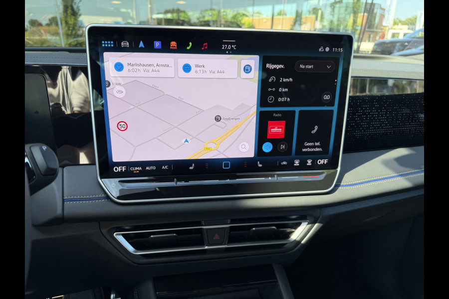 Volkswagen Tiguan 1.5 eHybrid R-Line Edition ** HUD ** Trekhaak ** 360 camera ** Massage Blackstyle **