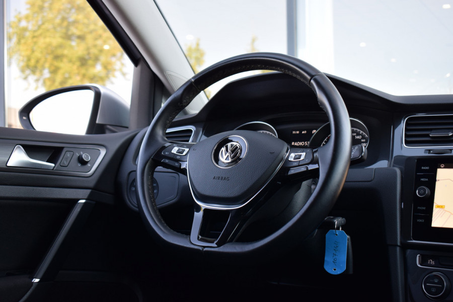 Volkswagen Golf 1.6 TDI Comfortline Business | Apple CarPlay | Adaptive | Climate