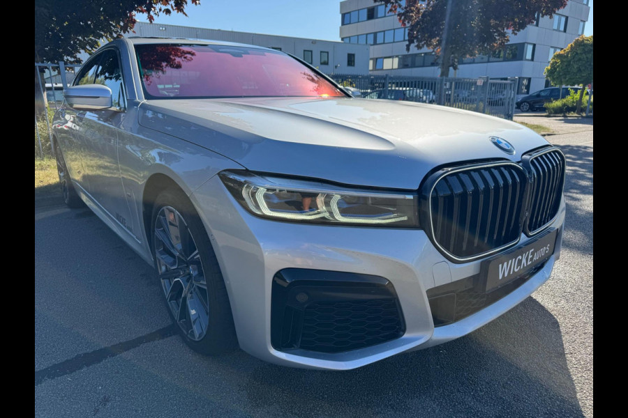 BMW 7 Serie 750d xDrive High Executive Bowers&Wilkens Leder Massage HUD