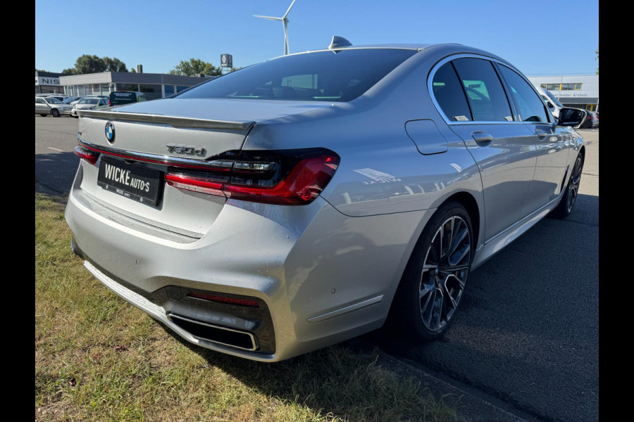 BMW 7 Serie 750d xDrive High Executive Bowers&Wilkens Leder Massage HUD
