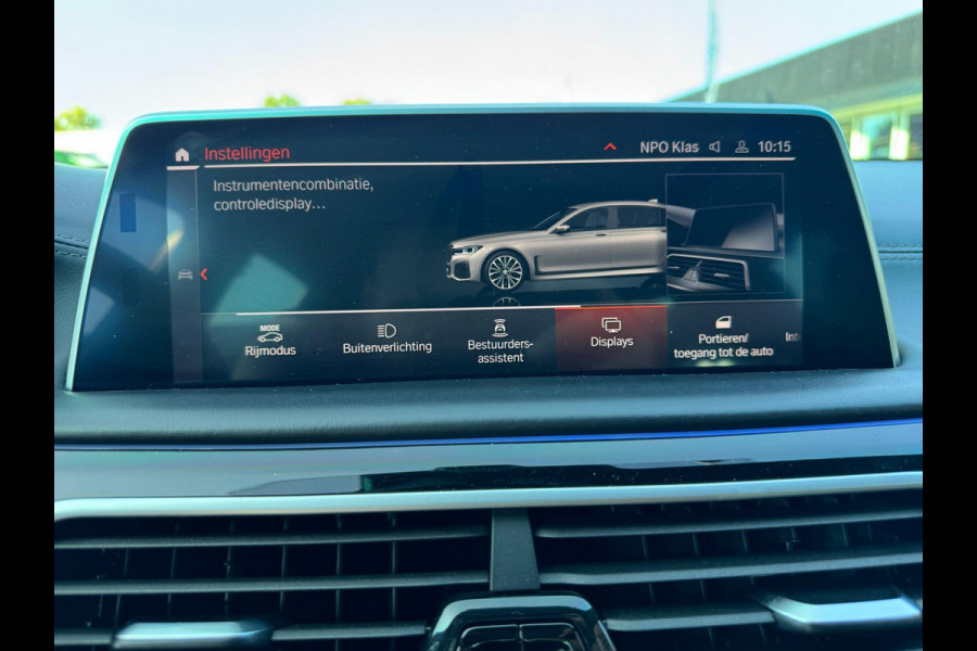 BMW 7 Serie 750d xDrive High Executive Bowers&Wilkens Leder Massage HUD