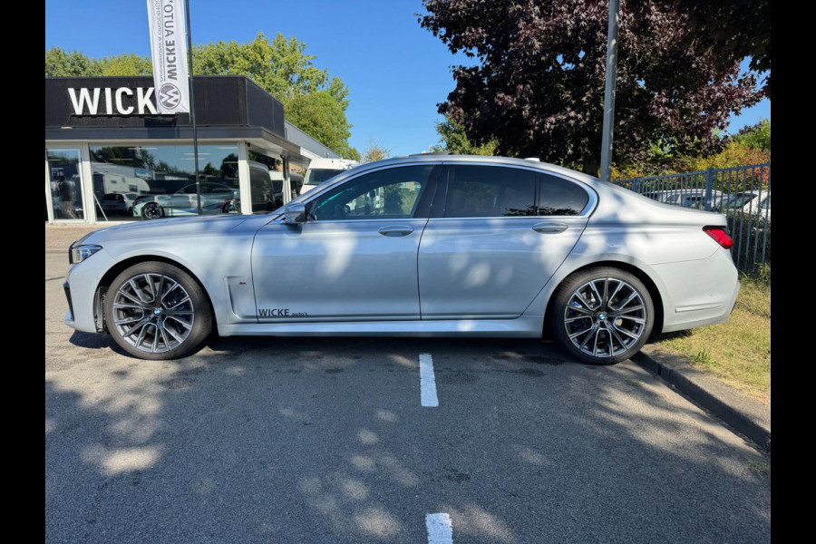 BMW 7 Serie 750d xDrive High Executive Bowers&Wilkens Leder Massage HUD