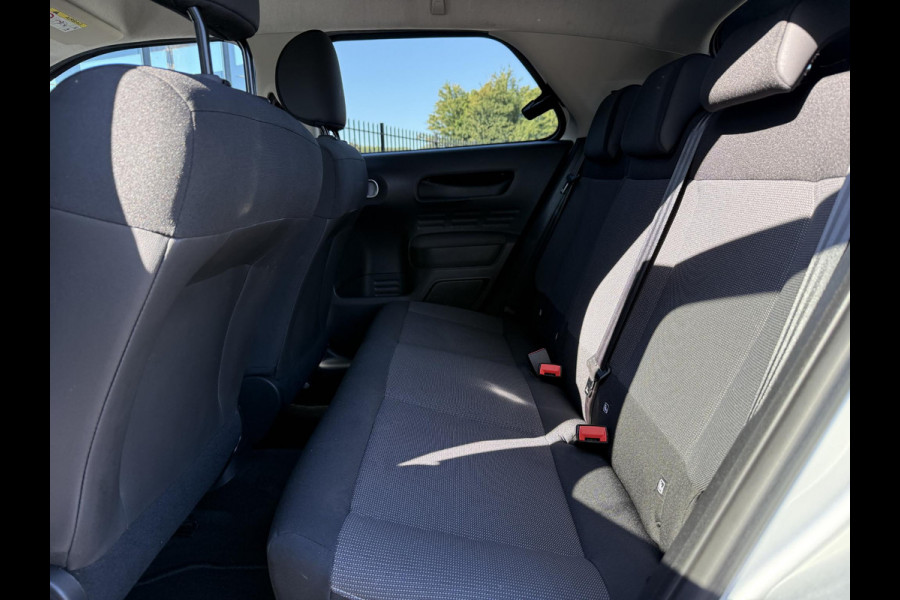 Citroën C4 Cactus 1.2 PureTech Shine Automaat,110pk,Dealer Onderhouden,Trekhaak,Distributie vv 2023,Navi,Clima,Cruise,Pdc,Lm velgen,Nieuwe Apk bij Aflevering
