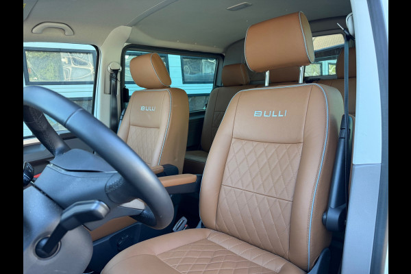 Volkswagen Transporter 2.0 TDI 150pk Bulli - DC Leder - NL-Auto 1ste Eigenaar - Two Tone