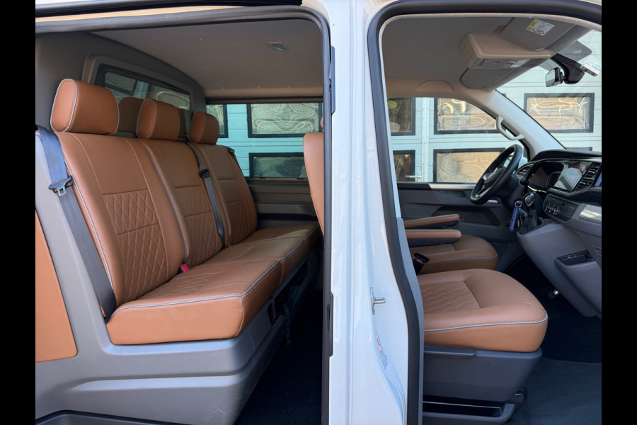 Volkswagen Transporter 2.0 TDI 150pk Bulli - DC Leder - NL-Auto 1ste Eigenaar - Two Tone