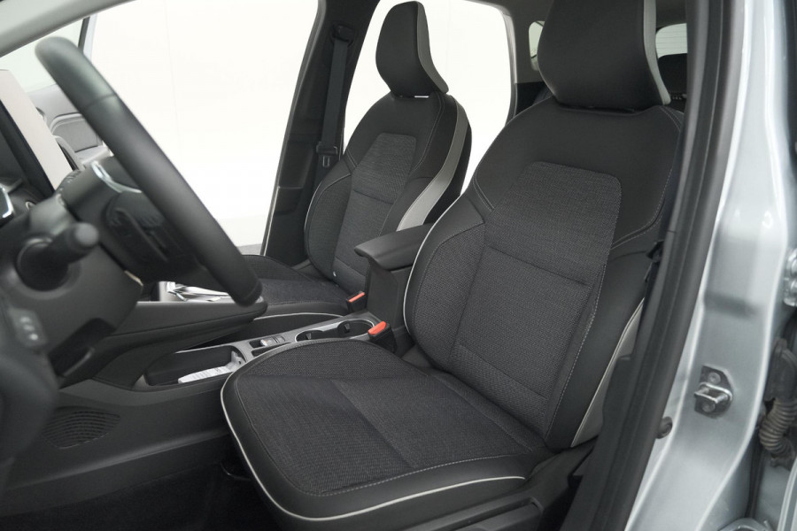 Renault Captur Mild Hybrid 140 EDC Techno | Camera | 9.3 Inch Scherm | Apple Carplay | Parkeersensoren | Allseason Banden | Stoelverwarming