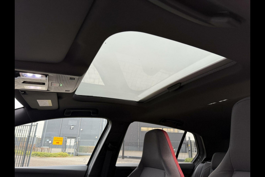 Volkswagen Golf 2.0 TSI GTI SCHUIFDAK Harman/Kardon