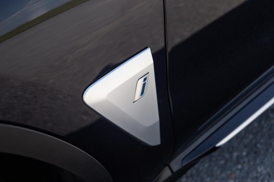 BMW iX3 High Executive 80 kWh PANORAMADAK / CARPLAY / BRUIN LEER / NAVI