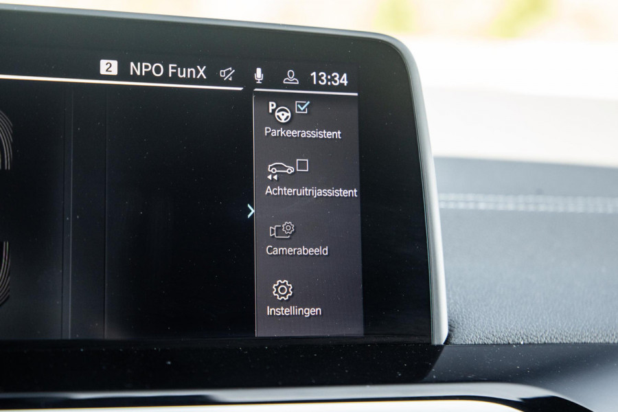 BMW iX3 High Executive 80 kWh PANORAMADAK / CARPLAY / BRUIN LEER / NAVI