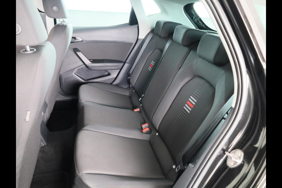 Seat Ibiza 1.0 TSI FR Business Intense 116pk | Navigatie | Led koplampen | Apple Carplay /- Andriod auto | 17 inch Lcihtmetalen velgen