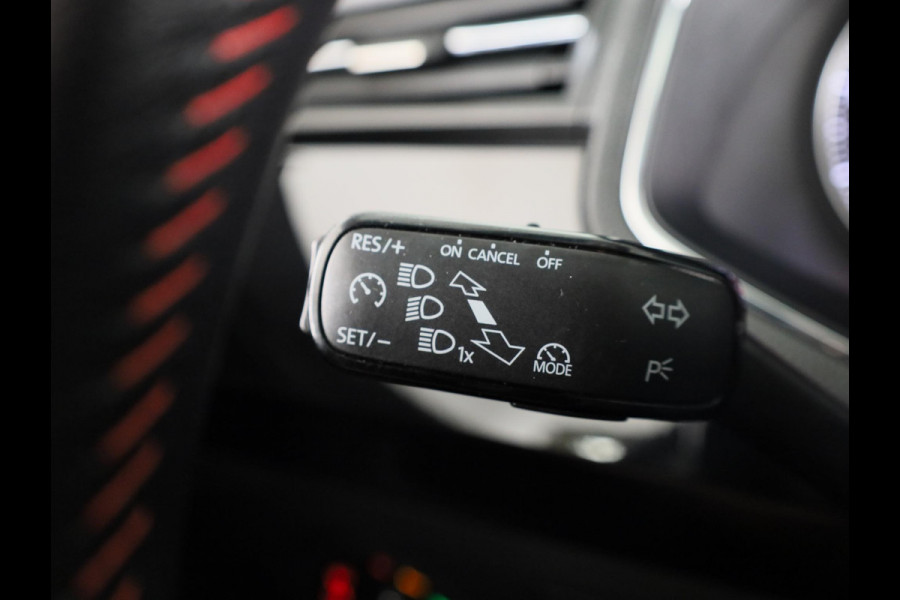 Seat Ibiza 1.0 TSI FR Business Intense 116pk | Navigatie | Led koplampen | Apple Carplay /- Andriod auto | 17 inch Lcihtmetalen velgen