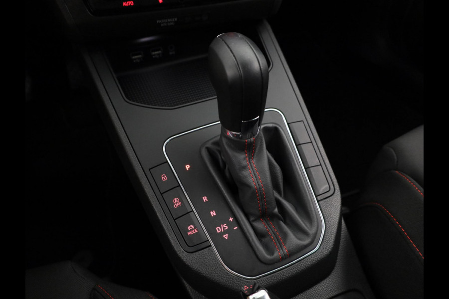 Seat Ibiza 1.0 TSI FR Business Intense 116pk | Navigatie | Led koplampen | Apple Carplay /- Andriod auto | 17 inch Lcihtmetalen velgen