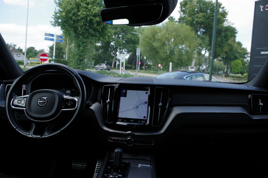 Volvo XC60 2.0 T8 AWD 409 PK Polestar Engineered PHEV, Panoramadak, Trekhaak, 360 Camera, H/K Sound, Winterpakket