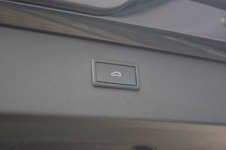 CUPRA Formentor 1.4 e-Hybrid VZ 245 PK Copper Edition, Keyless, 360 Camera, Trekhaak, Leder, Memory