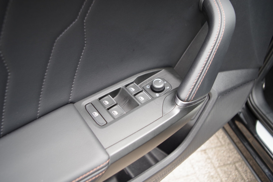 CUPRA Formentor 1.4 e-Hybrid VZ 245 PK Copper Edition, Keyless, 360 Camera, Trekhaak, Leder, Memory
