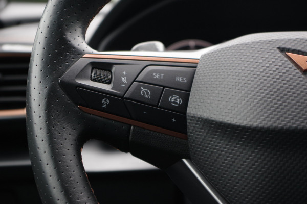 CUPRA Formentor 1.4 e-Hybrid VZ 245 PK Copper Edition, Keyless, 360 Camera, Trekhaak, Leder, Memory