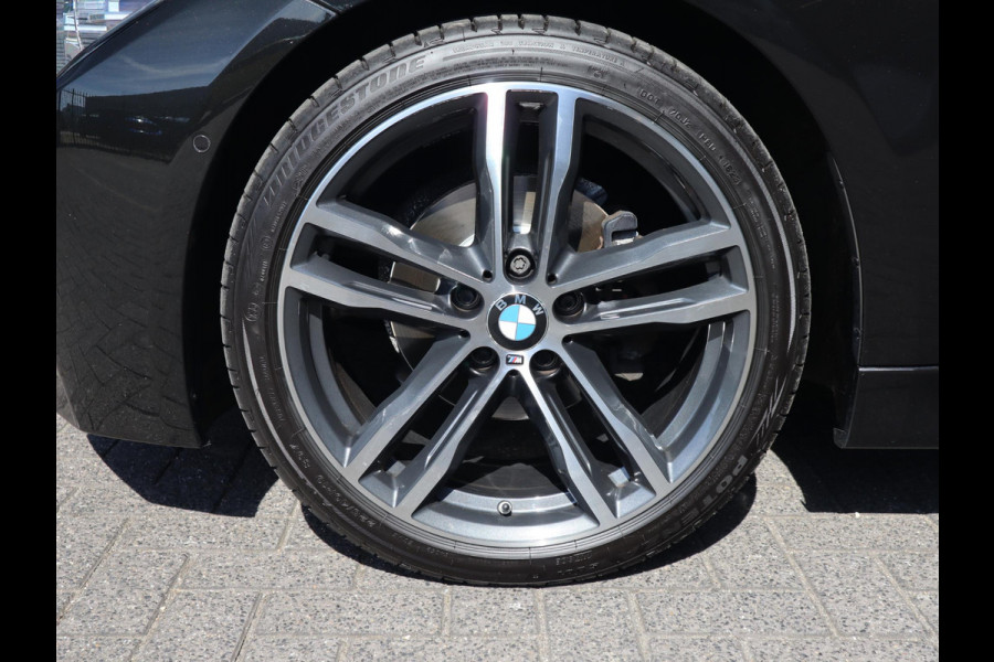 BMW 3 Serie Touring 320i Edition M Sport Shadow Executive | Panorama dak | Keyless | Sportleder |