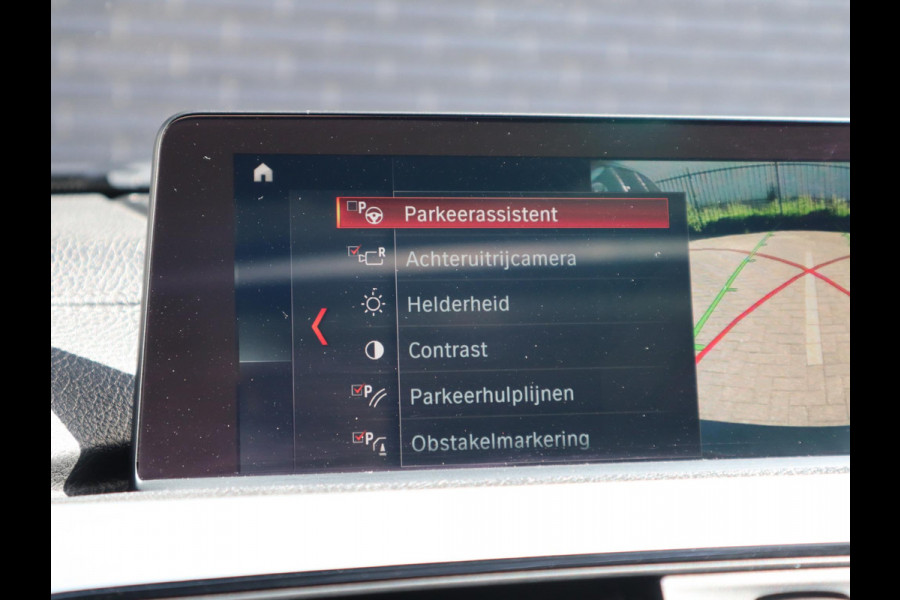 BMW 3 Serie Touring 320i Edition M Sport Shadow Executive | Panorama dak | Keyless | Sportleder |