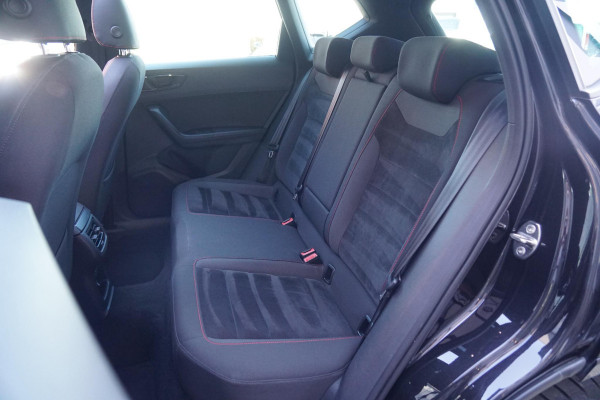 Seat Ateca 2.0 TSI FR 4DRIVE Business Intense *INCL BTW* + PANODAK / 360° CAMERA / DODEHOEKDETECTIE / BEATS