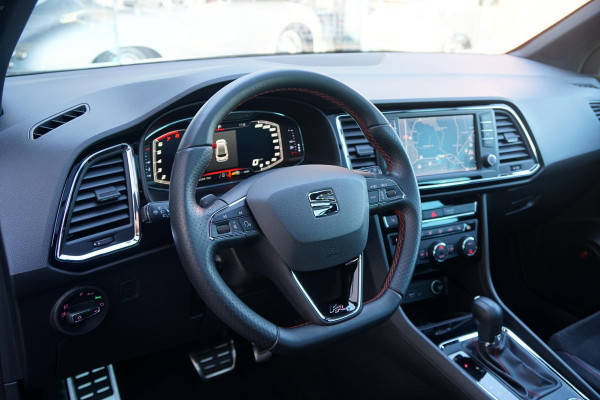 Seat Ateca 2.0 TSI FR 4DRIVE Business Intense *INCL BTW* + PANODAK / 360° CAMERA / DODEHOEKDETECTIE / BEATS