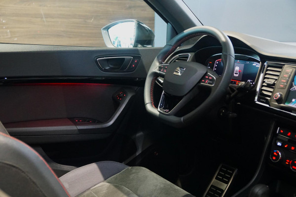 Seat Ateca 2.0 TSI FR 4DRIVE Business Intense *INCL BTW* + PANODAK / 360° CAMERA / DODEHOEKDETECTIE / BEATS