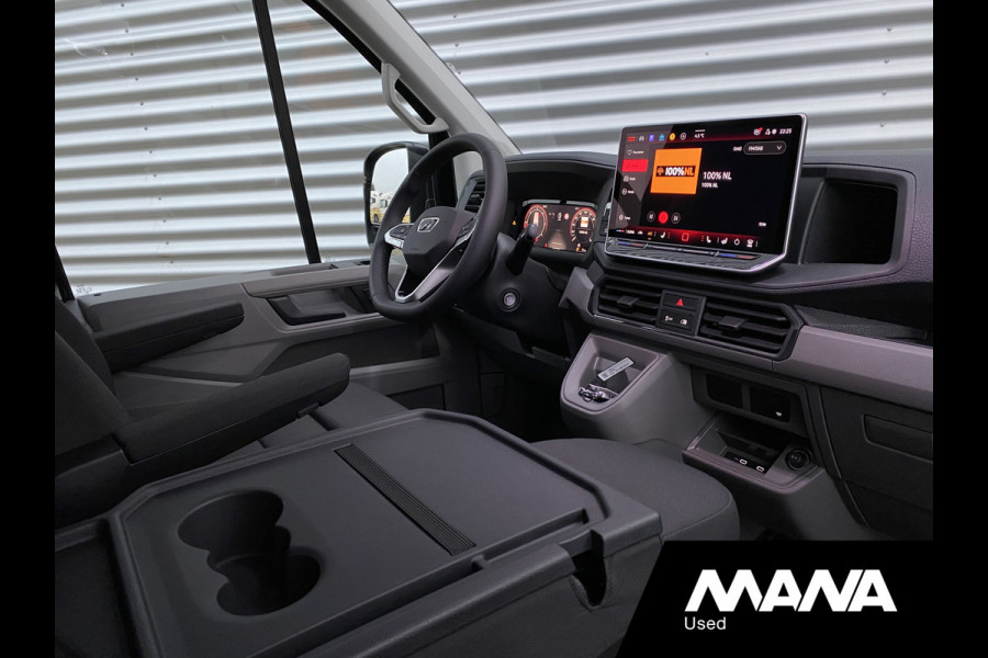 MAN TGE 3.180 L3H3 Automaat 180PK Zwart NIEUW MODEL ACC LED Trekhaak Carplay Camera Airco Navi Bluetooth