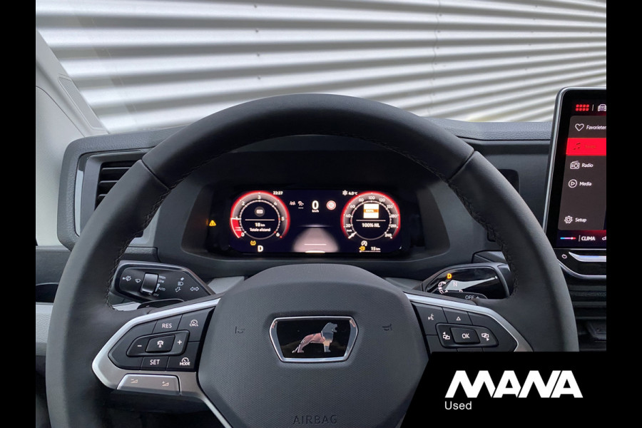 MAN TGE 3.180 L3H3 Automaat 180PK Zwart NIEUW MODEL ACC LED Trekhaak Carplay Camera Airco Navi Bluetooth